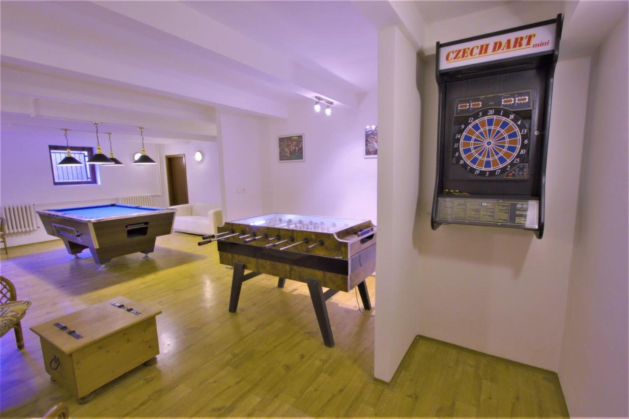 Penzion Majak Dublovice エクステリア 写真
