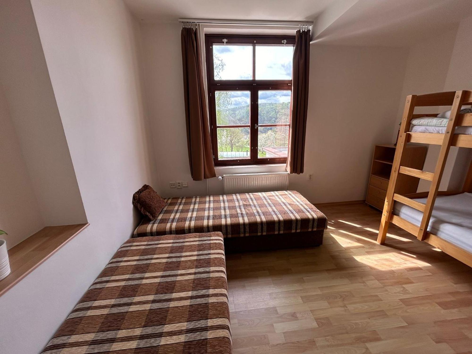 Penzion Majak Dublovice エクステリア 写真